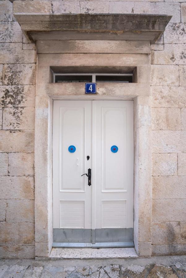 Old Town Makarska Apartments - Central Square Εξωτερικό φωτογραφία