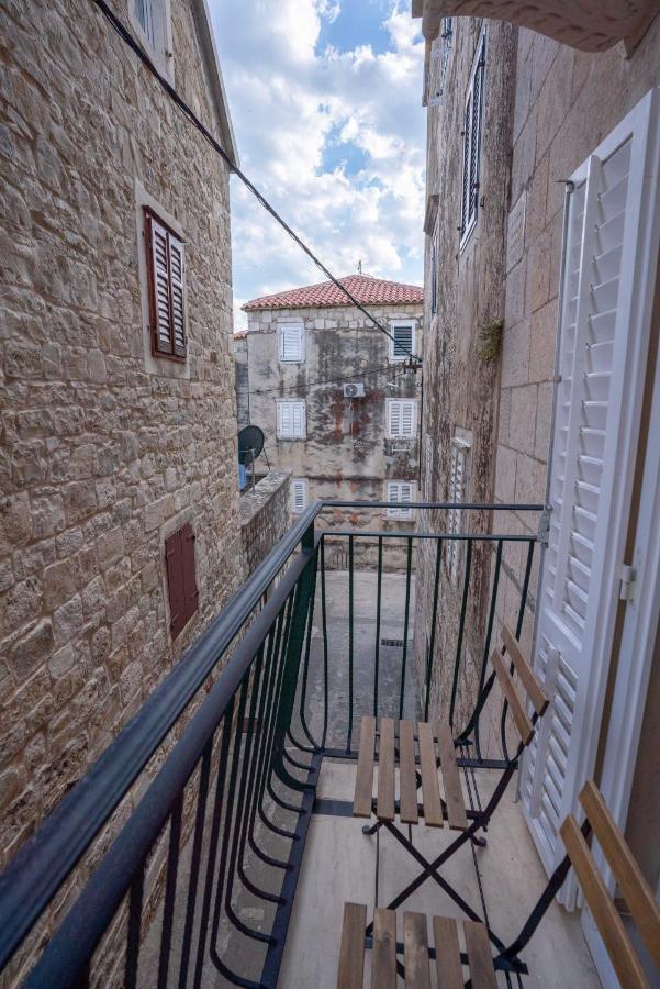 Old Town Makarska Apartments - Central Square Εξωτερικό φωτογραφία